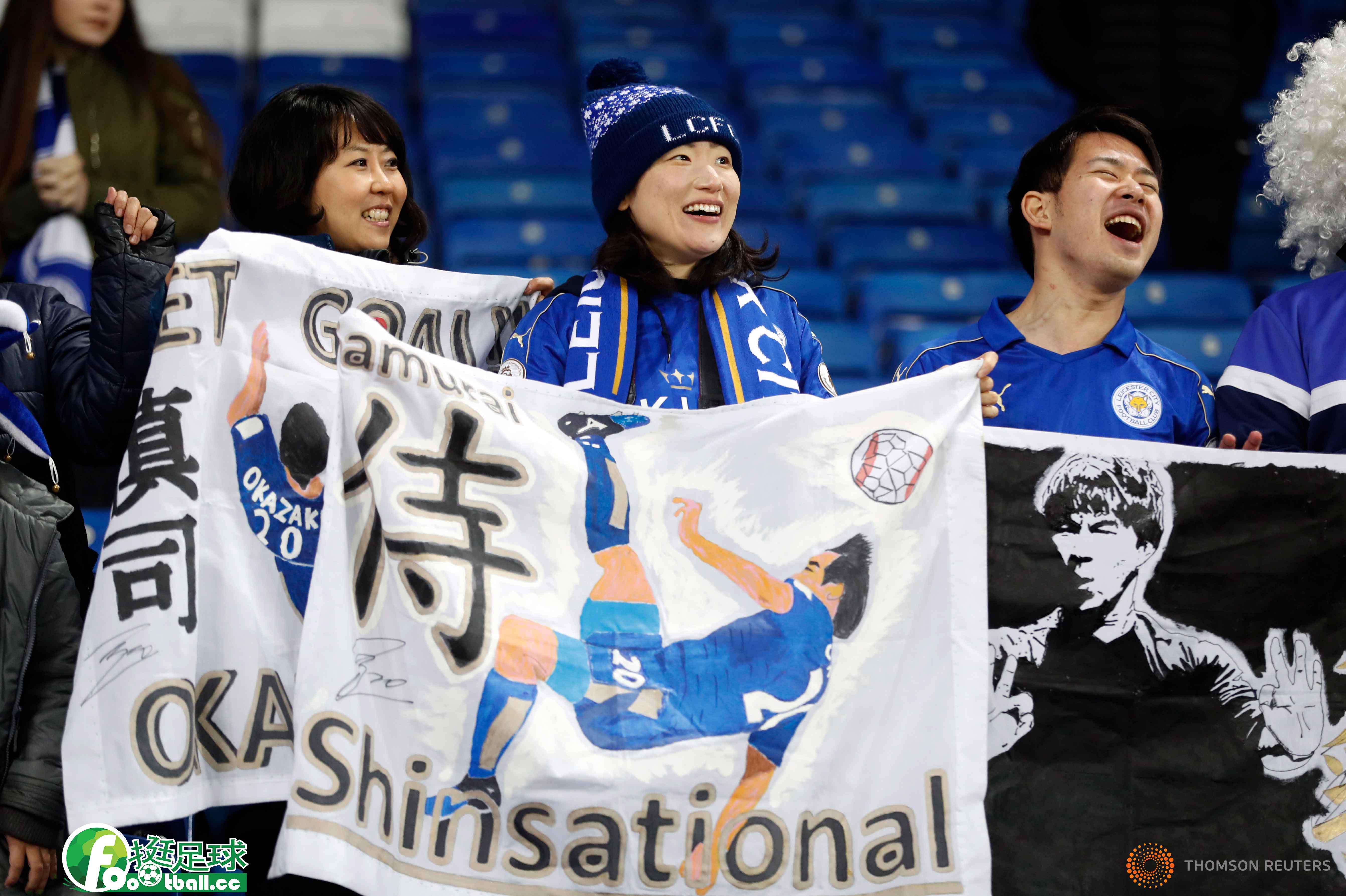 日本國腳岡崎慎司打入了個人在歐冠中的首粒進球