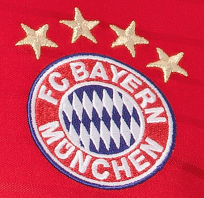 奪得德甲冠軍3次以上的球隊，可以隊徽上繡上1顆冠軍星章